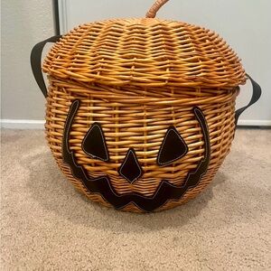 Lively Ghost Pumpkin Wicker Basket
